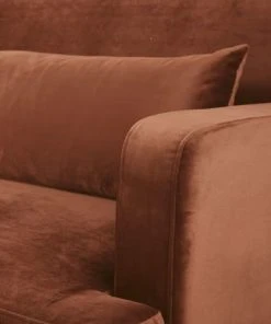 Maisons Du Monde Canapés Petits Prix Canapé Clic-clac 4 Places En Velours Marron écureuil -Magasin Méridiennes canape clic clac 4 places en velours marron ecureuil 1000 4 19 209529 5